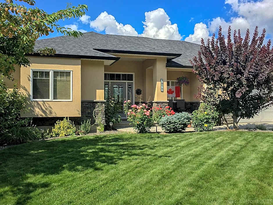 Adela's Bed and Breakfast