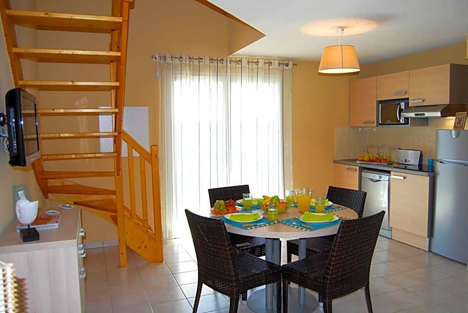 Lagrange Grand Bleu Vacances – Résidence Le Mas de Torreilles