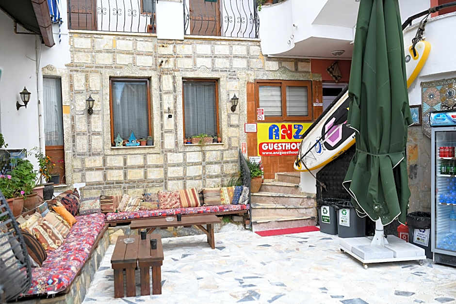 Anz Guest House Pansiyon