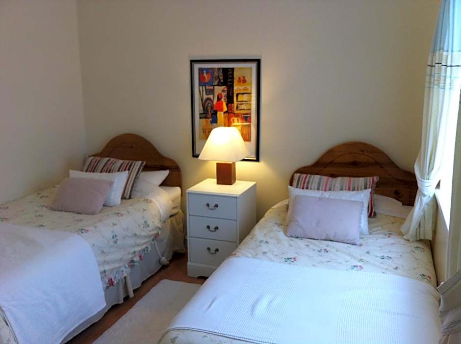Sea Breeze Bed and Breakfast
