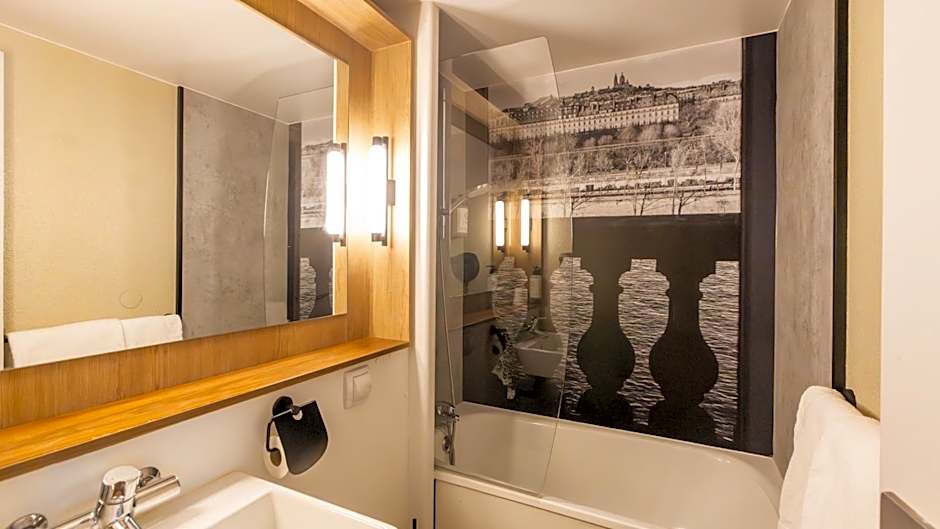 Campanile PRIME - Paris Levallois-Perret