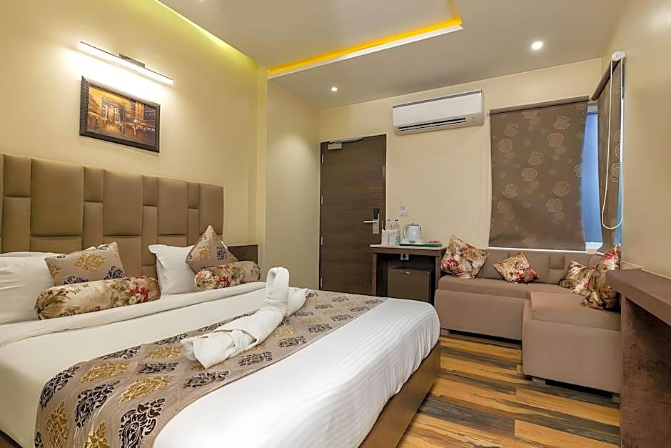 Hotel Urban Galaxy Near Golden Temple