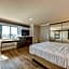 Amanzi Hotel, Ascend Hotel Collection