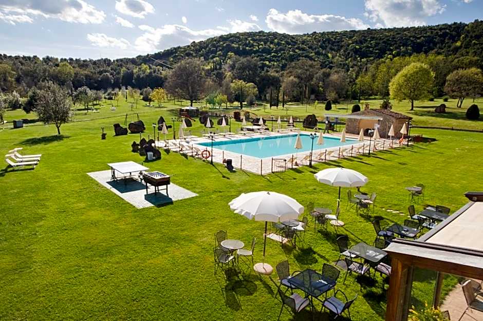 Hotel Casolare Le Terre Rosse