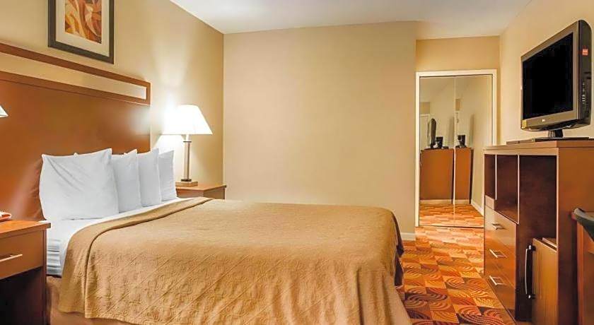 Quality Inn Redding near I-5