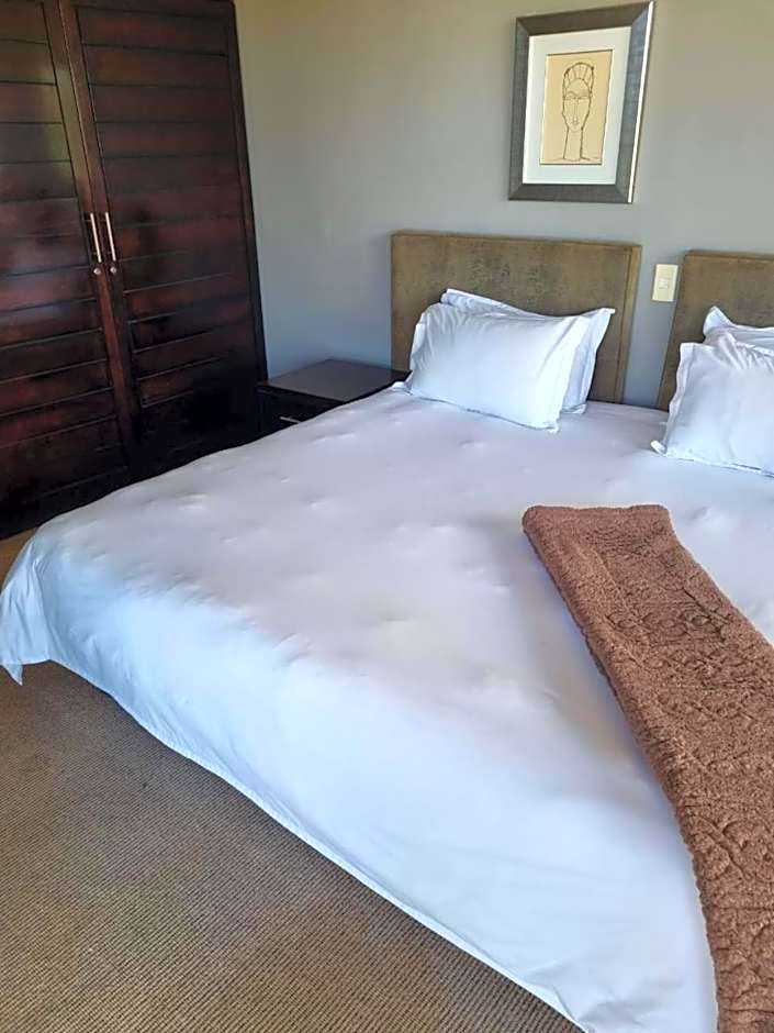 Emufuleni river logde