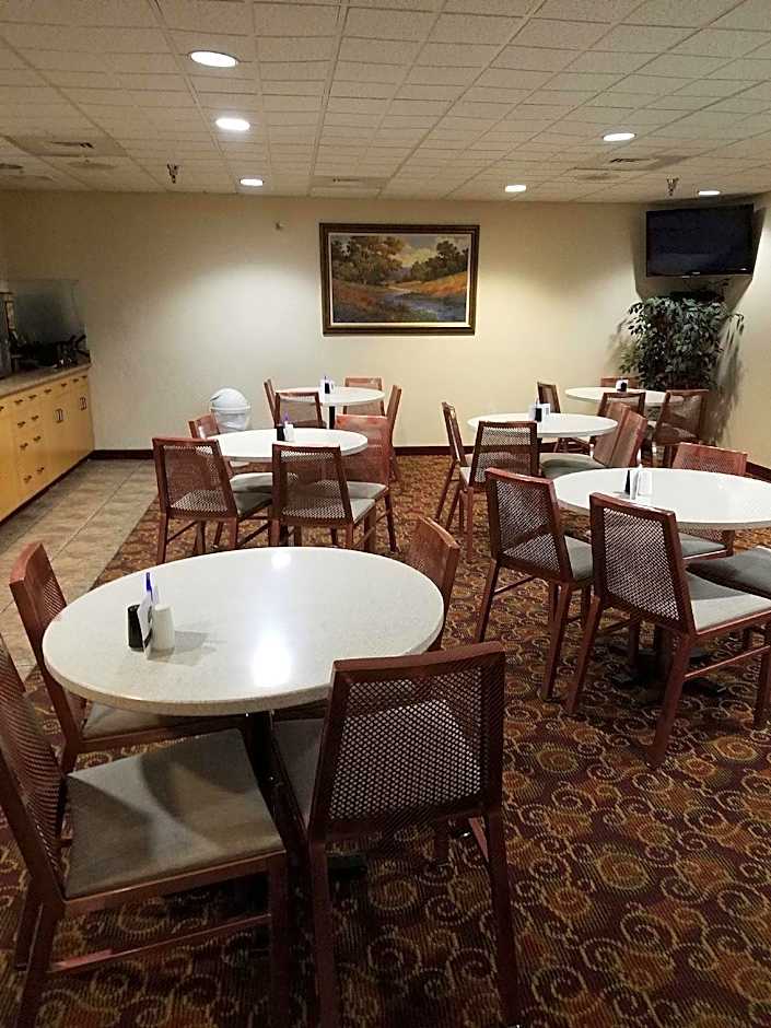 Crystal Inn Hotel & Suites - Great Falls
