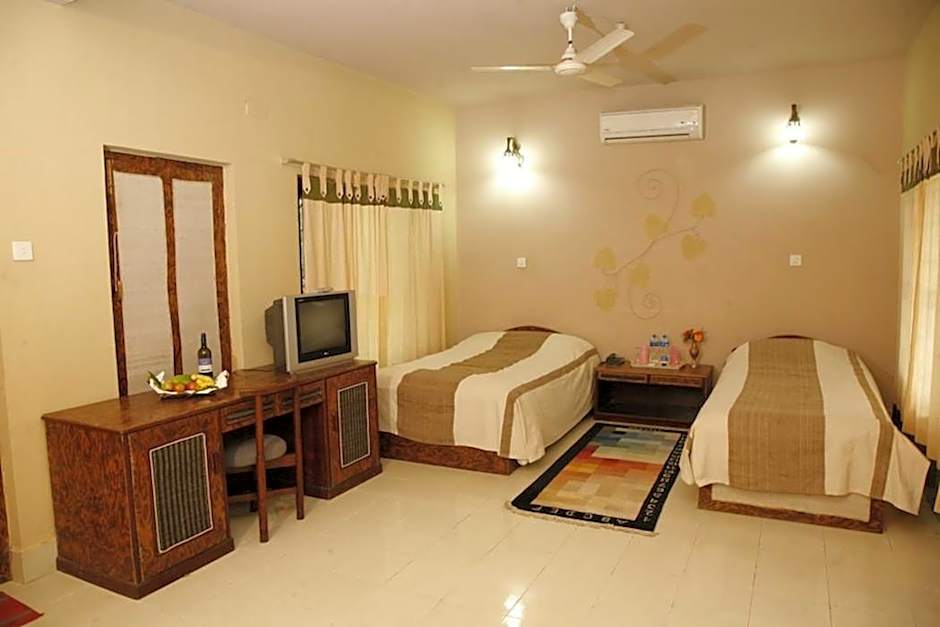 Chitwan Paradise Hotel