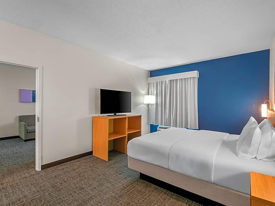 Spark by Hilton Ann Arbor South