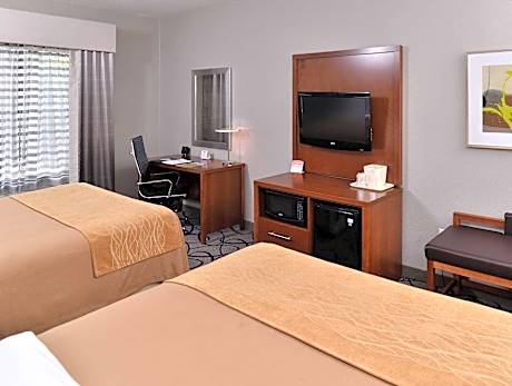 Queen Room with Two Queen Beds - Non-Smoking