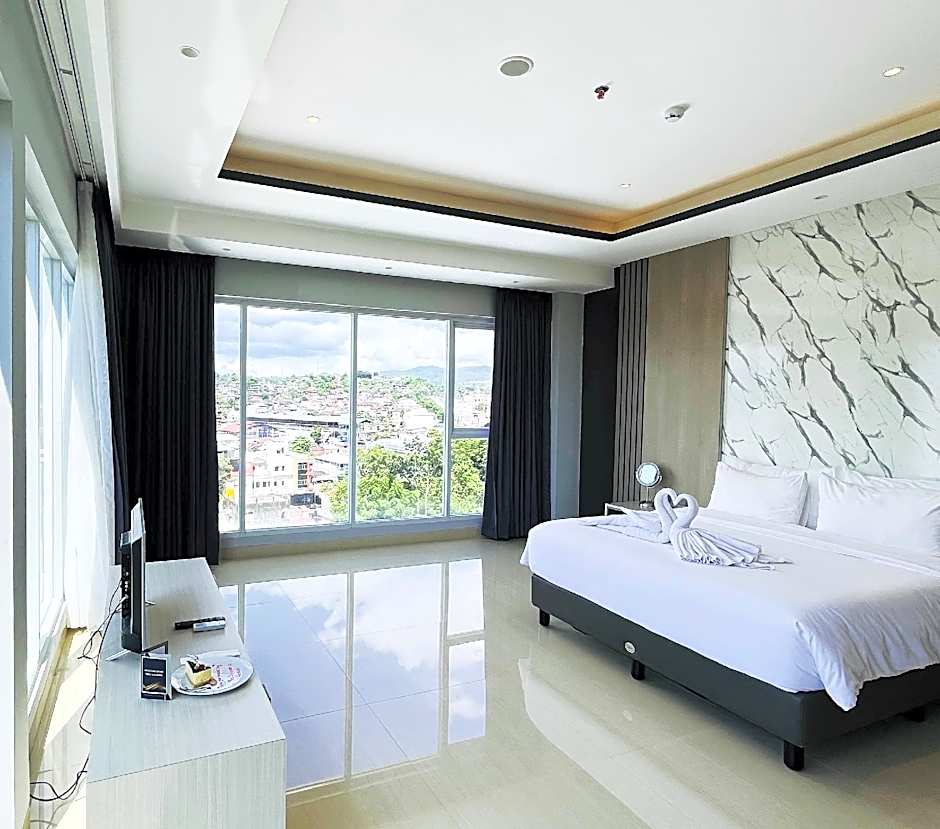Rogers Hotel Manado