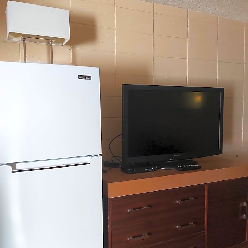 Alpine Lodge Motel & Restaurant