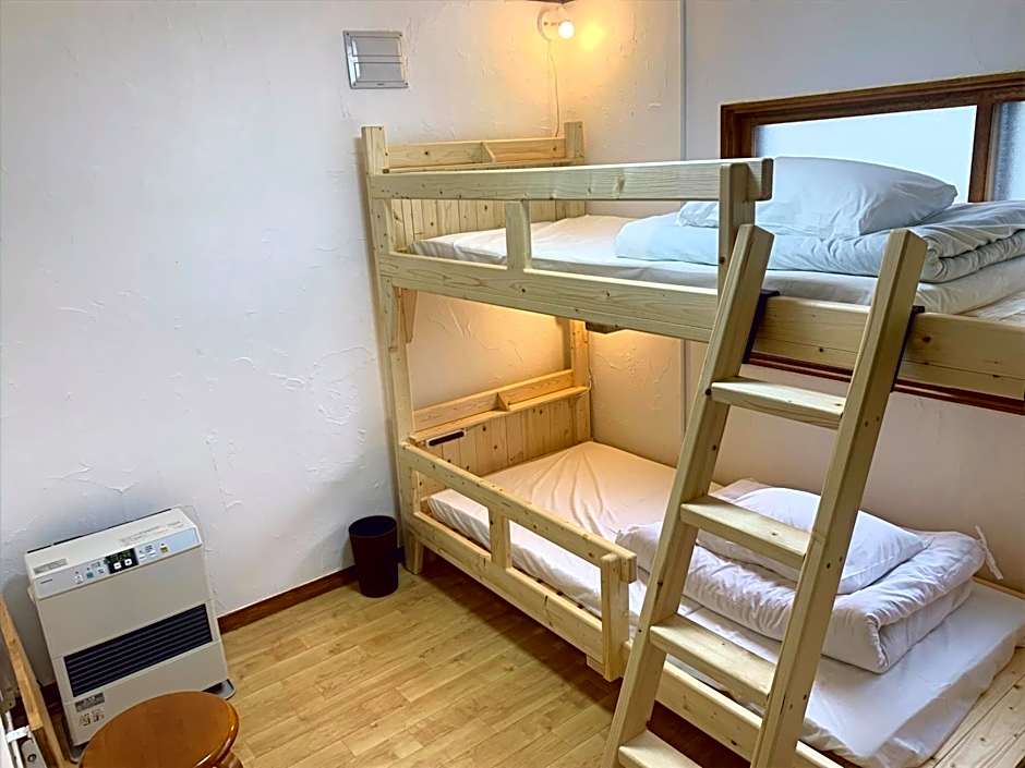 Kawayu Onsen Guesthouse NOMY