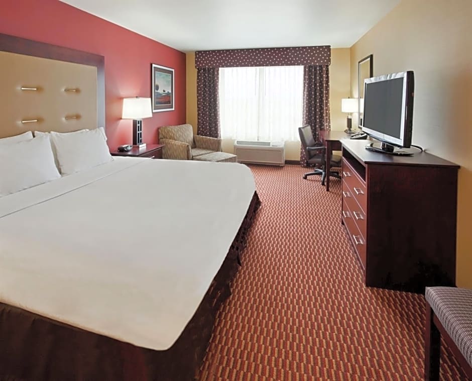 Holiday Inn Express and Suites Great Falls