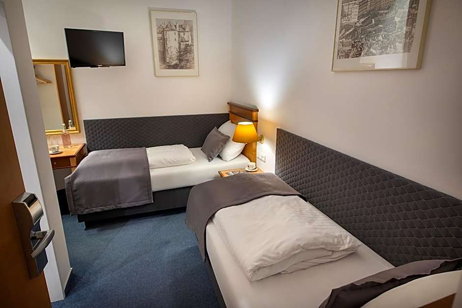 Prague Season Three Stars