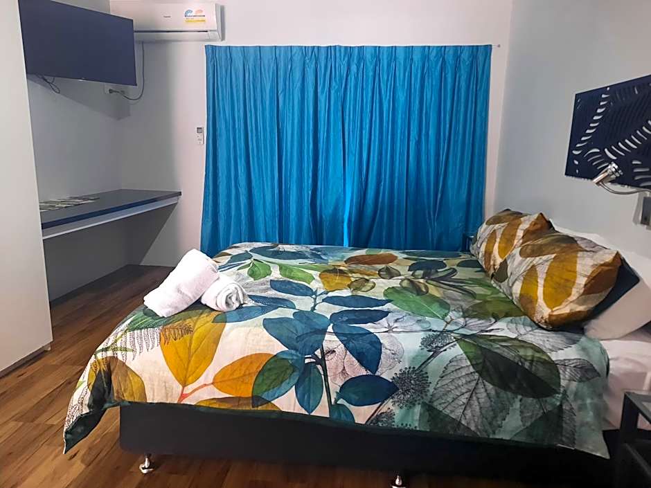 Hay Point Hotel/Motel