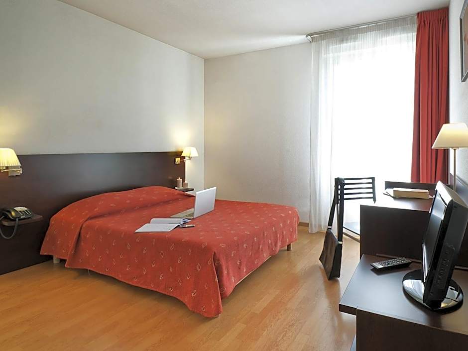 Aparthotel Adagio Access Paris Vanves - Porte de Châtillon