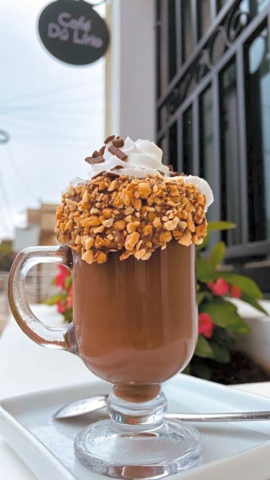 POUSADA CAFE DU'LIRIO