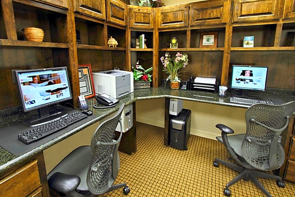 Hilton Garden Inn Calabasas