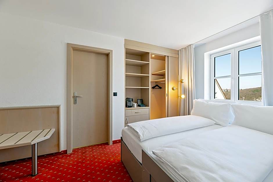 Steiners Hotel Airport-Messe in Birkach