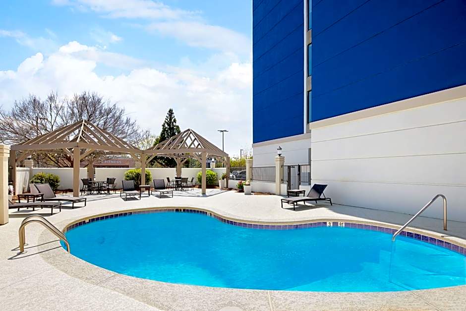 Holiday Inn Express & Suites Atlanta - Tucker Northlake By IHG