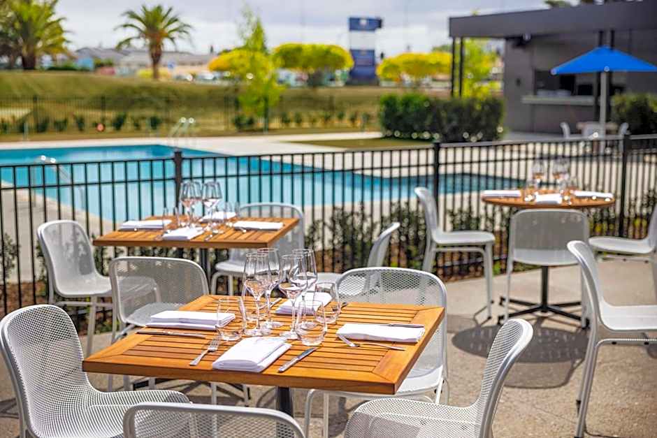 DoubleTree by Hilton Karaka