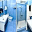 OYO 137 Marina Hotel