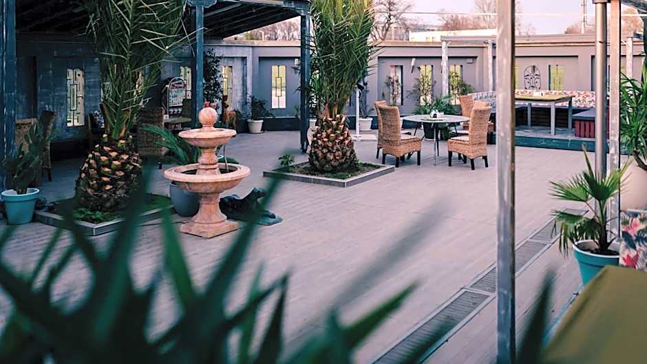 Plaza Hotel Plovdiv - Free Parking