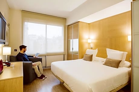 Standard Double or Twin Room with Garden View
