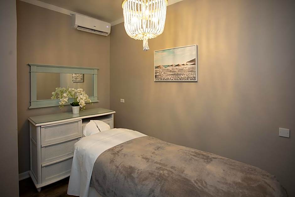 Sea Breeze Beach House All Inclusive by Ocean Hotels