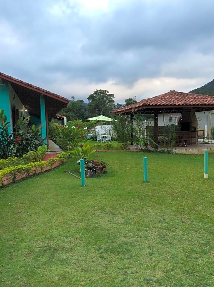 Mata Atl¿ica Chal¿- Praia da Lagoinha, Ubatuba - SP