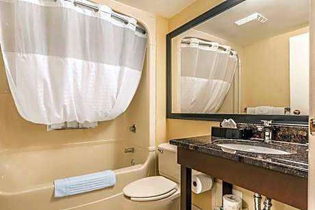 Double Room with Two Double Beds - Ground Floor