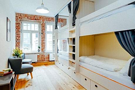 Hostel Multitude