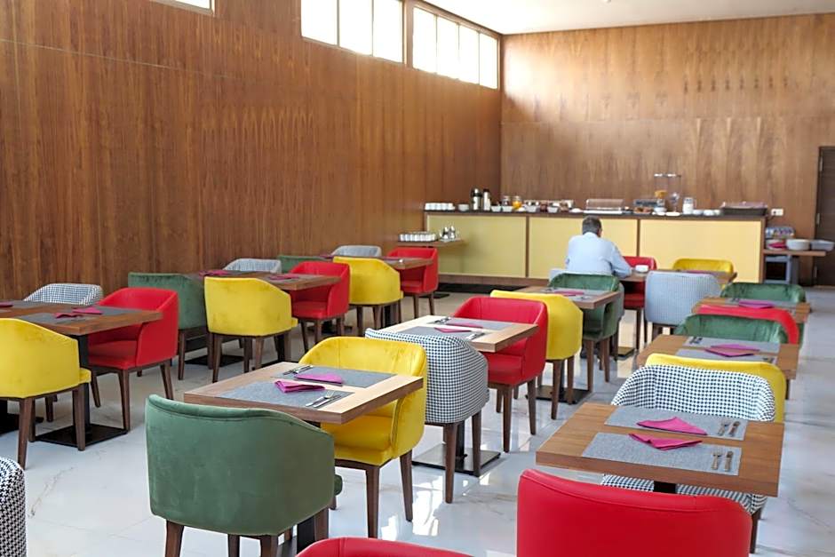 Dakhla Boarding Hotel & Restaurant