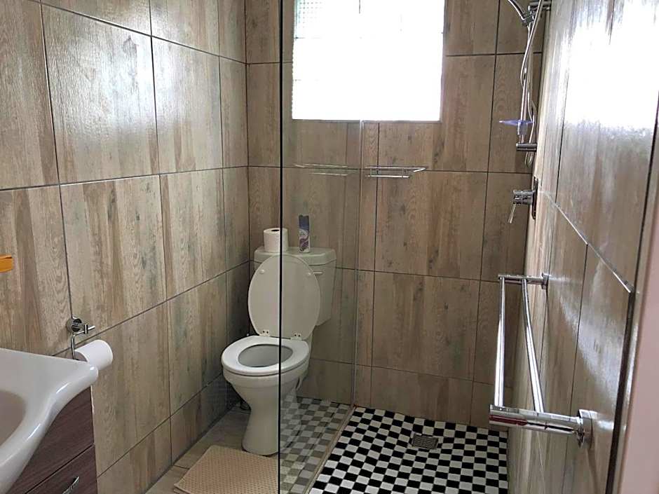 Muco Guest House