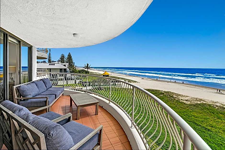 Albatross North Apartments