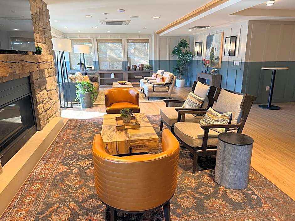 Sweetwater Lift Lodge