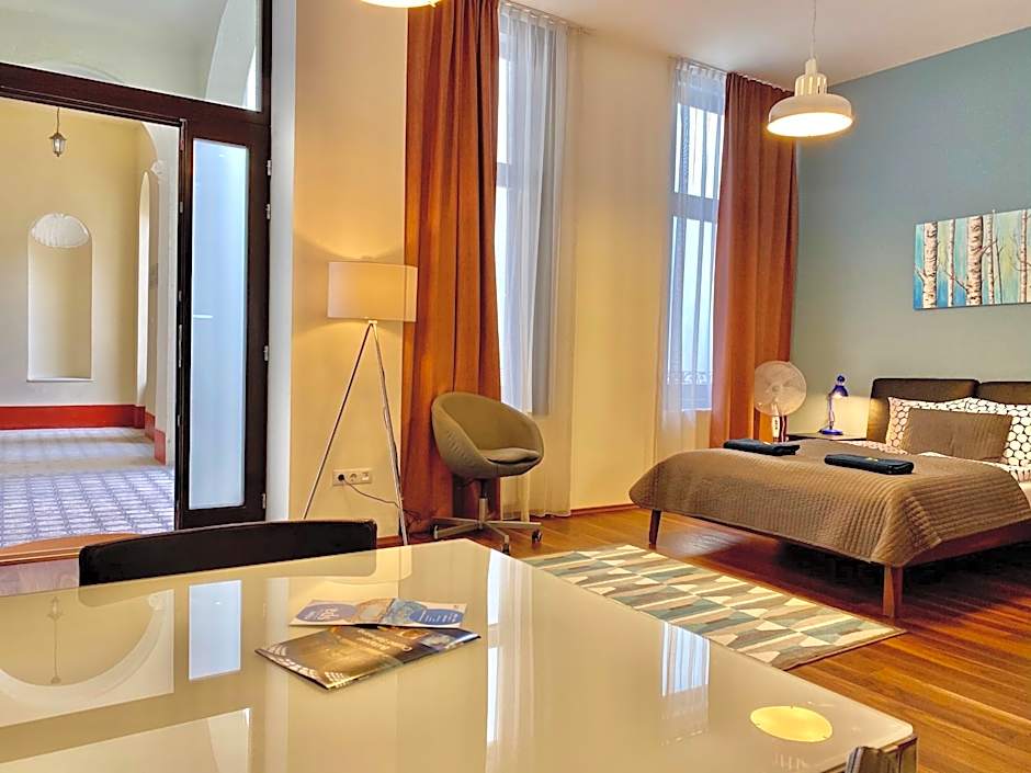 GRACIA APARTMENT HOUSE