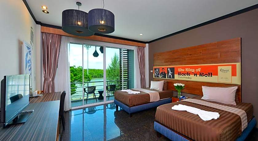 The River Scene Hotel