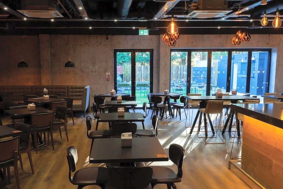 Village Hotel Bracknell