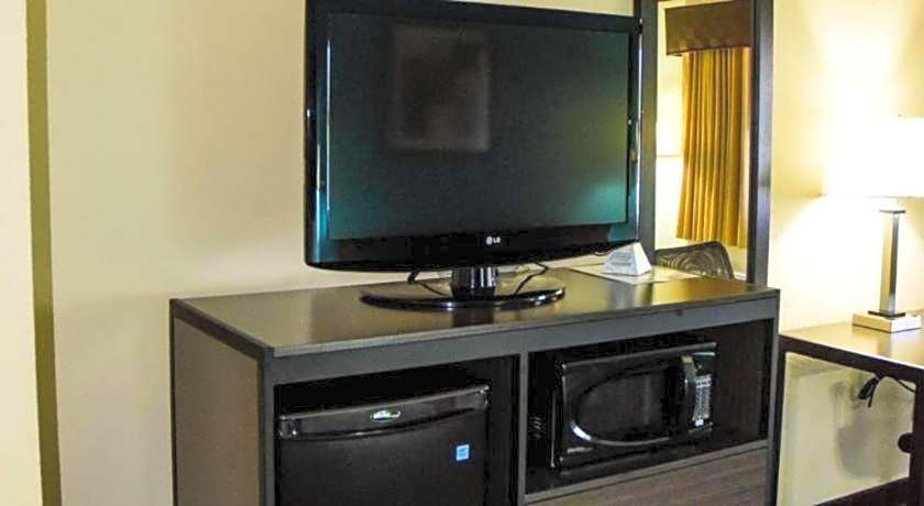 Best Western Fairwinds Inn