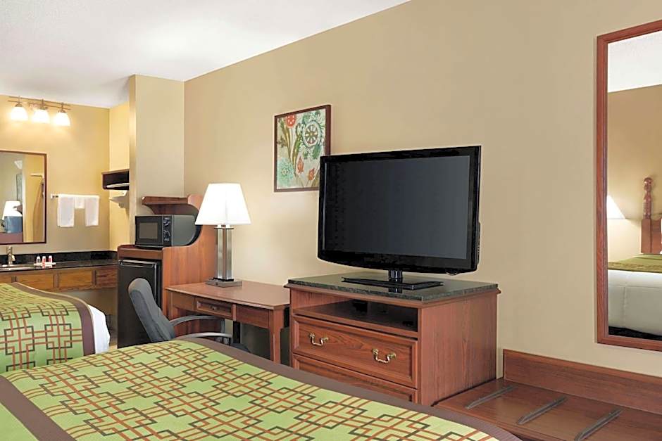 Baymont by Wyndham Warner Robins