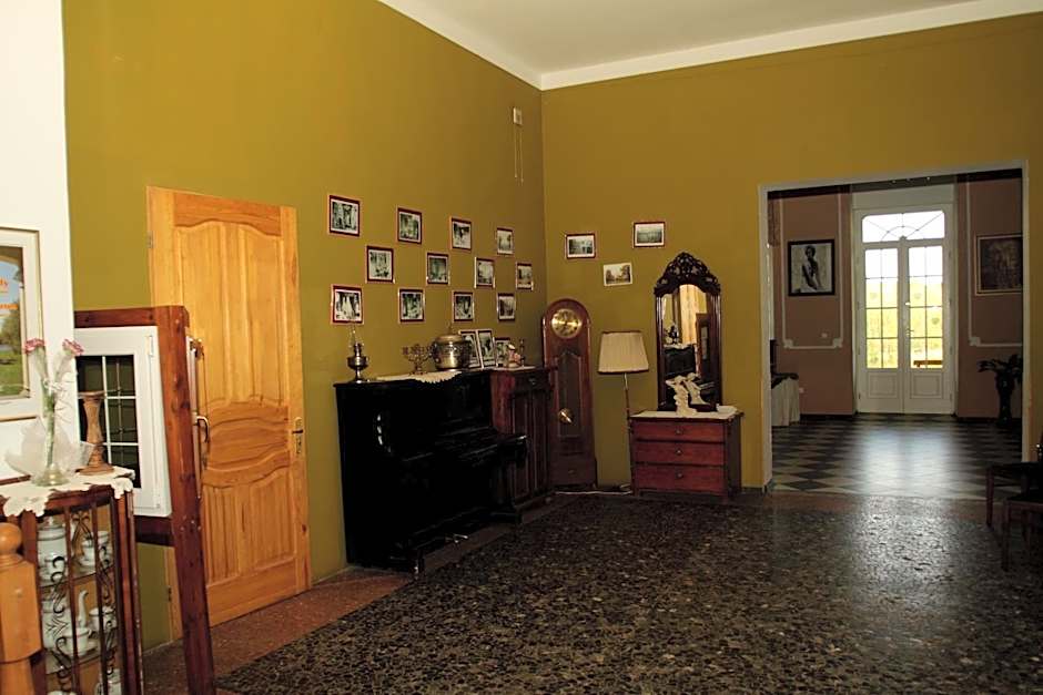 Pałac Pensjonat Ptaszynka