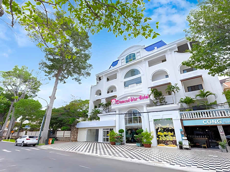 Joi Boutique Bãi Trước