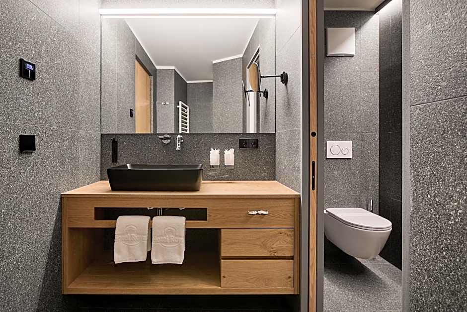 Hotel DAS ROYAL in Obereggen