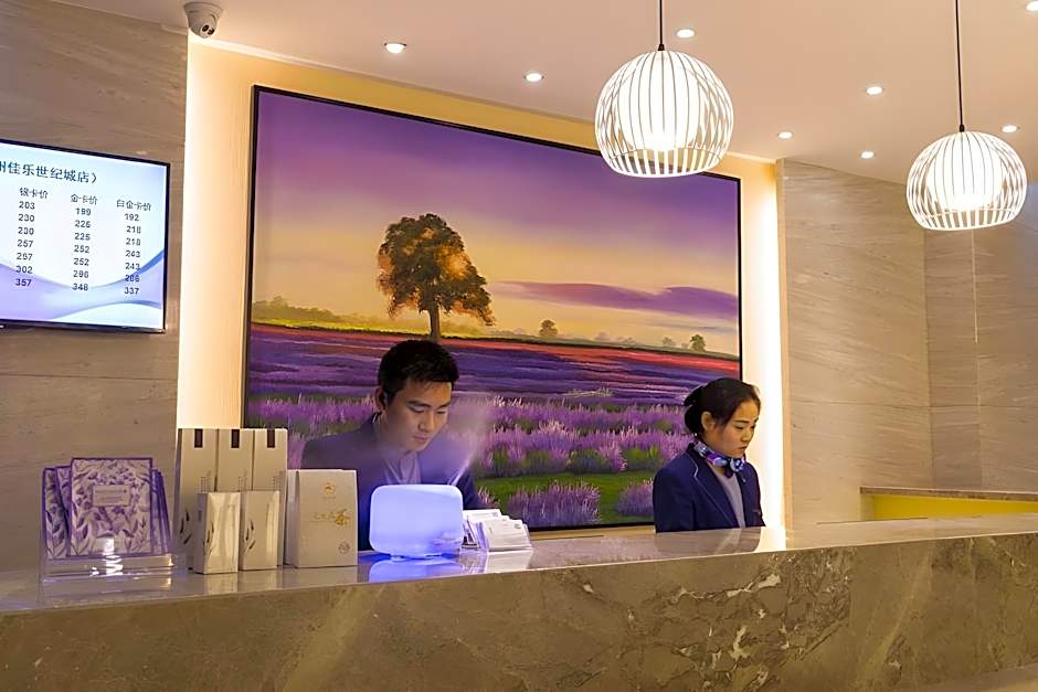 Lavande Hotel Luzhou Jiale Century City