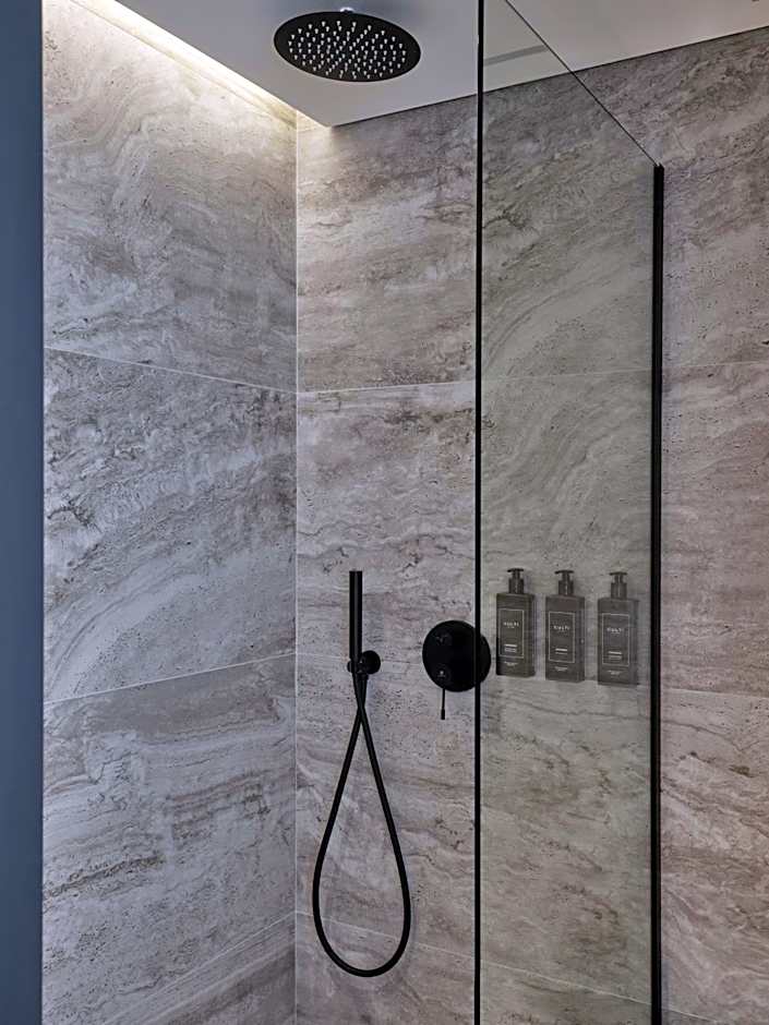 Nur Edge Aparthotel - Acropolis Skyline