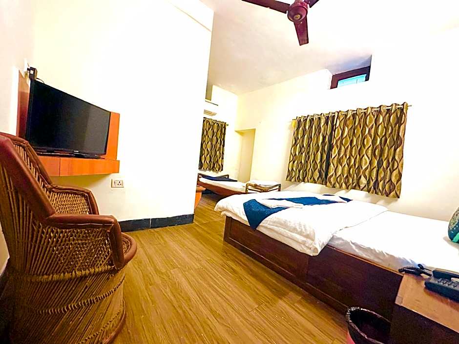 Hotel SSR Palace Mount Abu