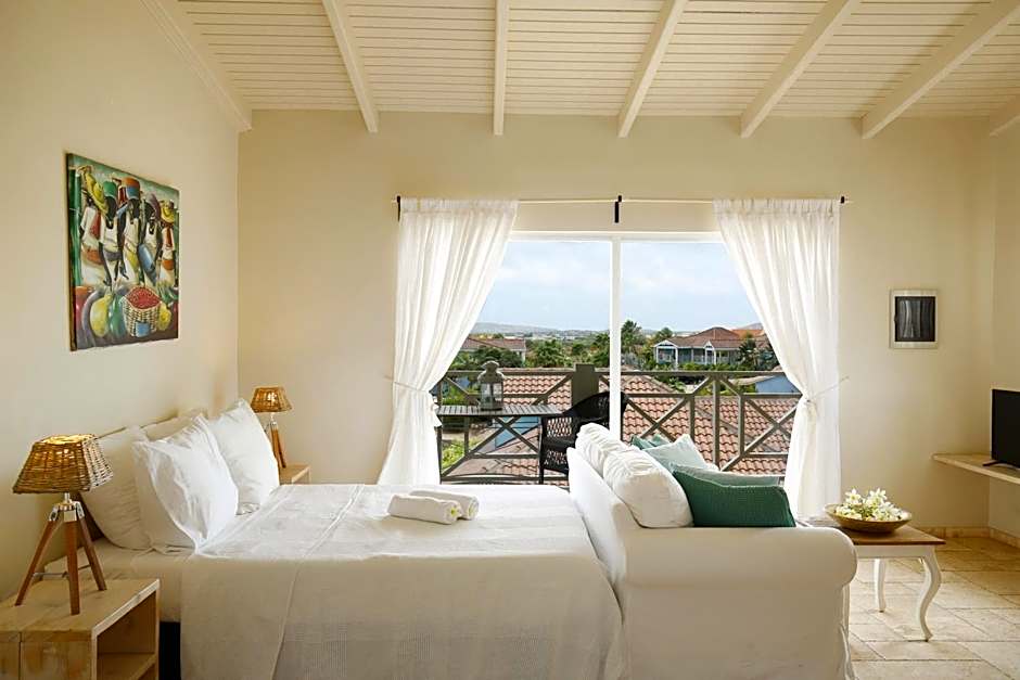 Ocean Breeze Boutique Hotel & Marina