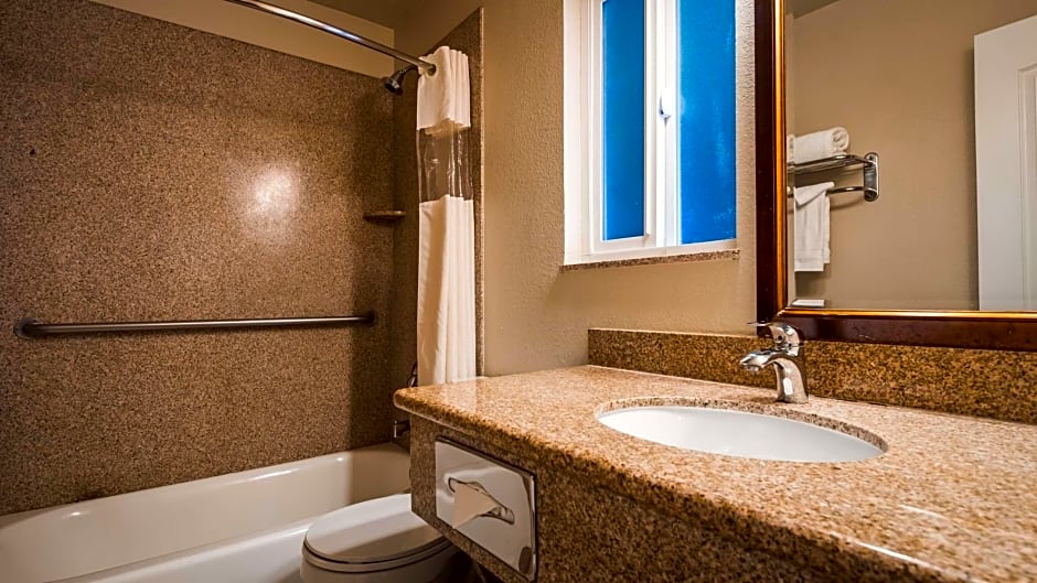 Best Western Tradewinds
